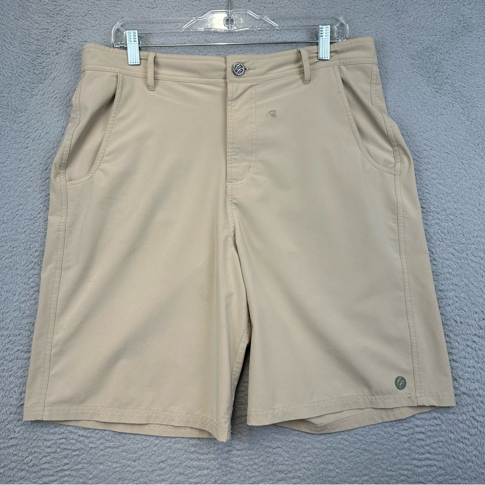 Free Fly Shorts Mens 34 Beige Flat‎ Front Hybrid Stretch Golf Casual Classic